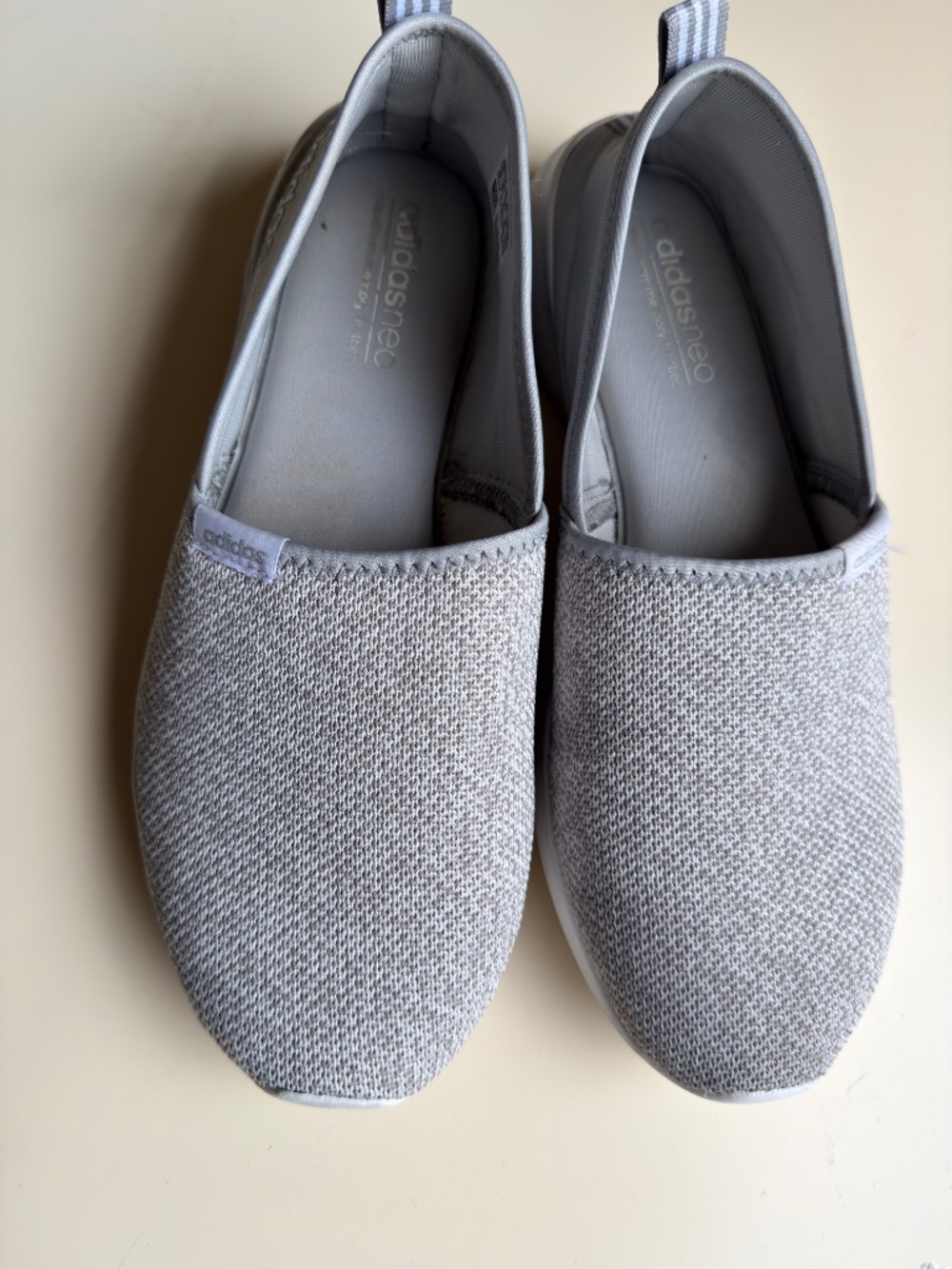 Adidas Neo Slip-on Light Gray & White Tennis Shoes – 9M women’s - Picture 10 of 11